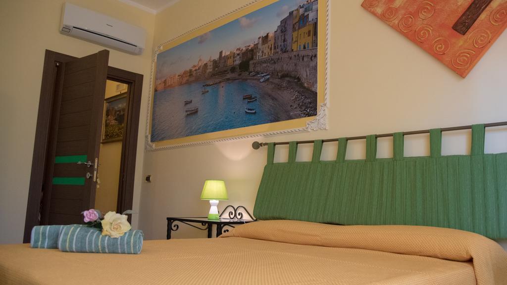 B&B Via Spalti 52 Трапани Стая снимка